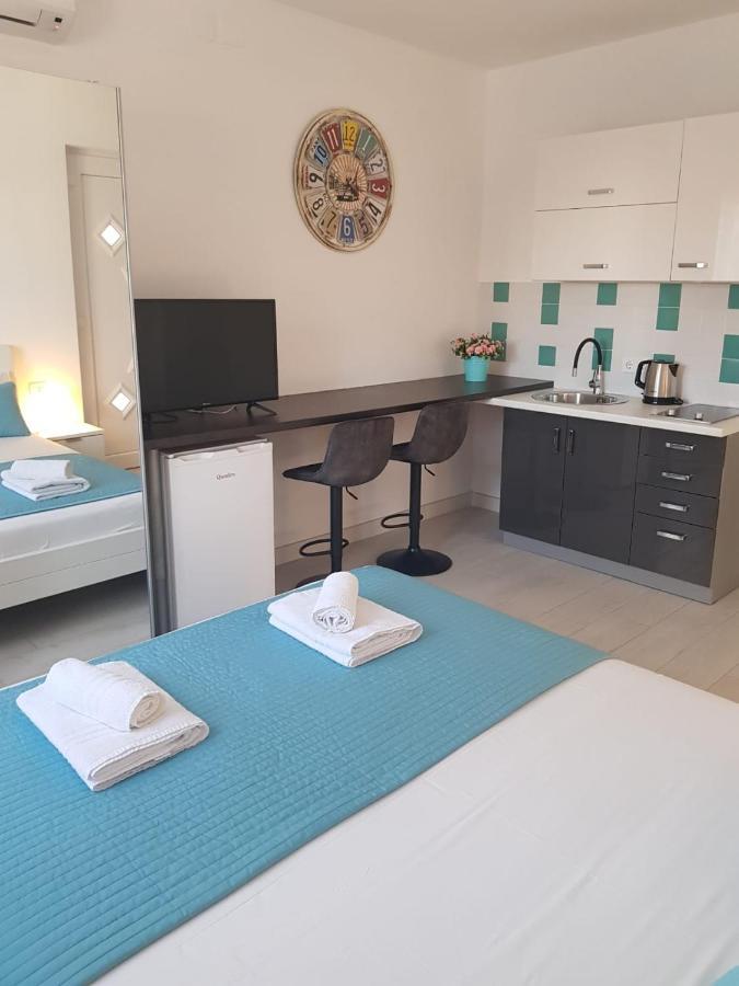 Studio Villa Carlotta Zadar Exteriör bild